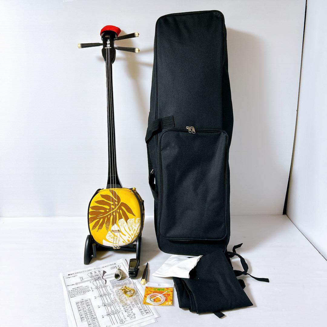 沖縄　三線　初心者向けセット　大栄工芸　ソフトケース付き　付属品多数