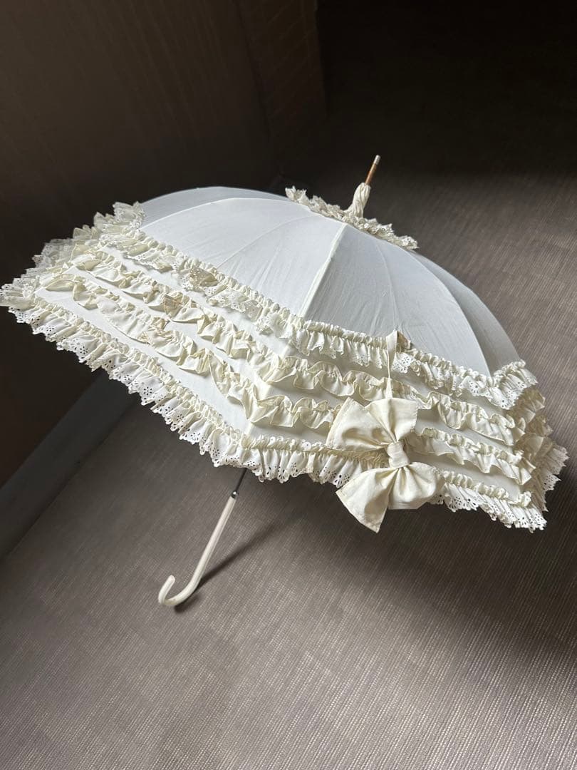 アンジェリックプリティ　ロリィタ　フリル日傘　リボン付き　ホワイト
