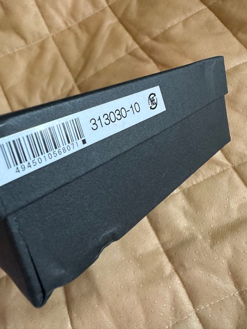 アナスイ　　長財布　　　　牛革