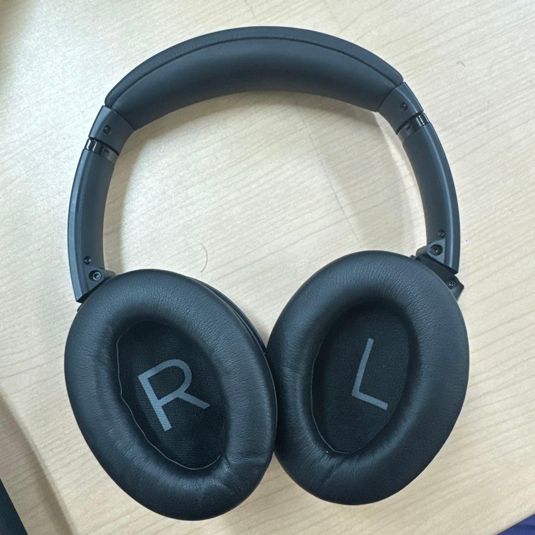 BOSE ワイヤレスヘッドホン 専用ケース付き