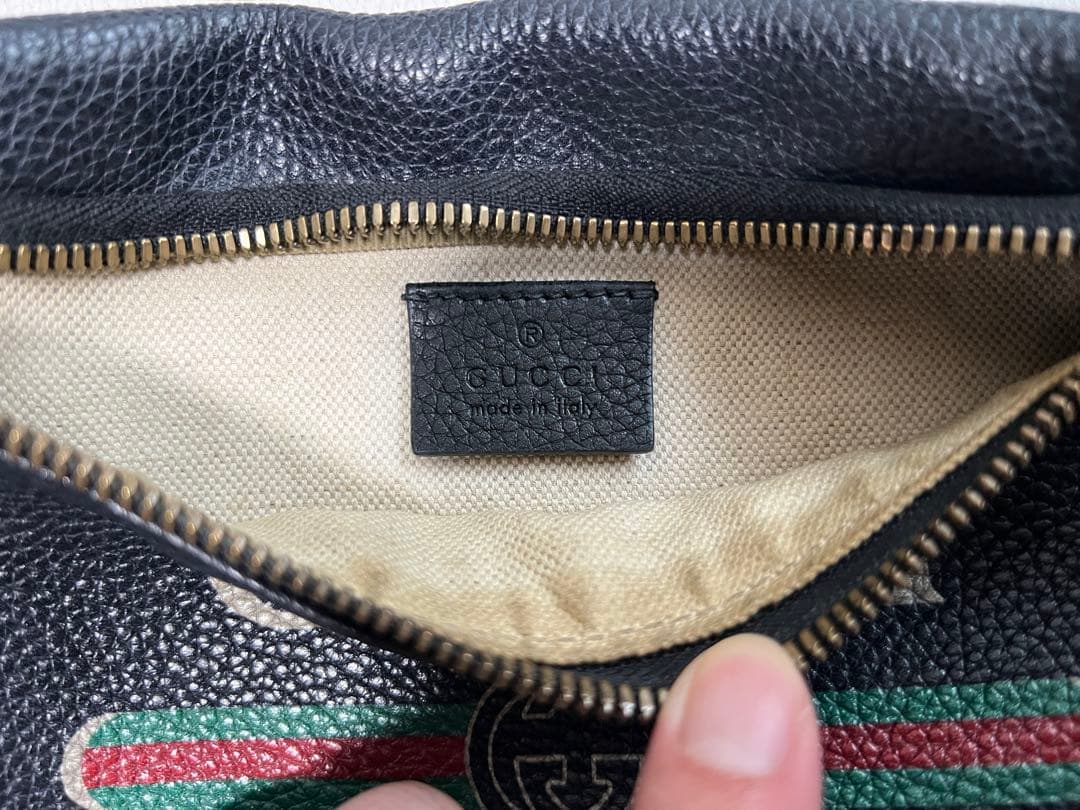 GUCCI ボディバッグ ネイビー レザー