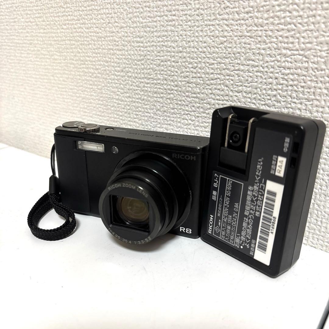 美品✨RICOH R8 リコー コンパクト デジタルカメラ