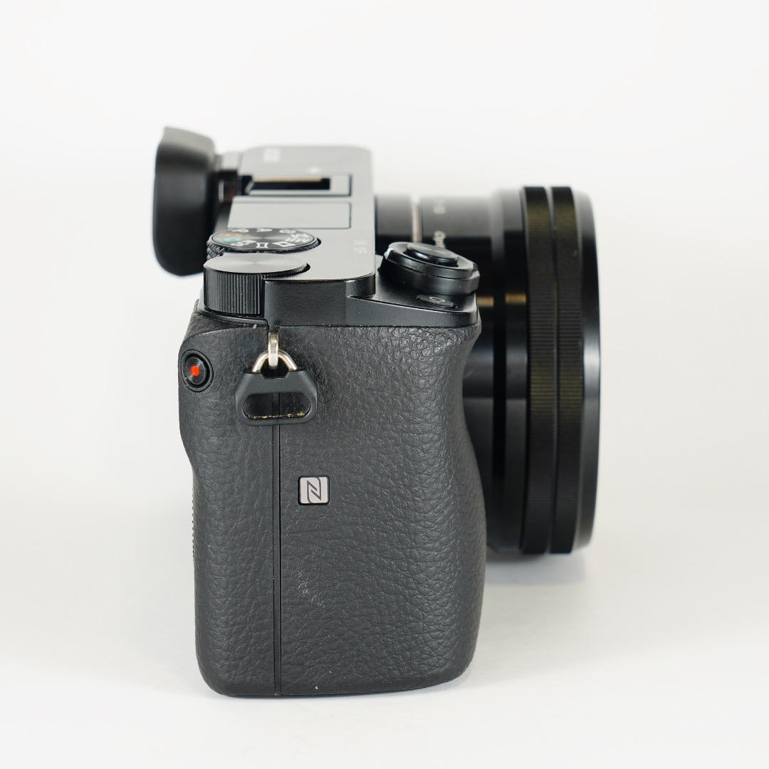 【レザーケース付】SONY ミラーレス α6000 ILCE-6000L 黒