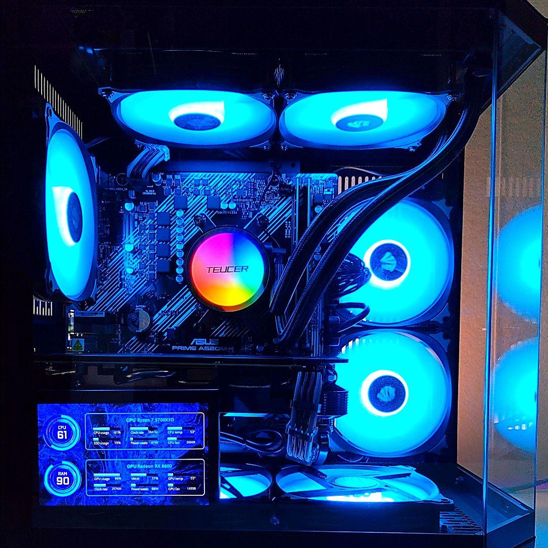 新品【ゲーミングライフを彩るPC】デスクトップパソコン／ブラック 黒／光る