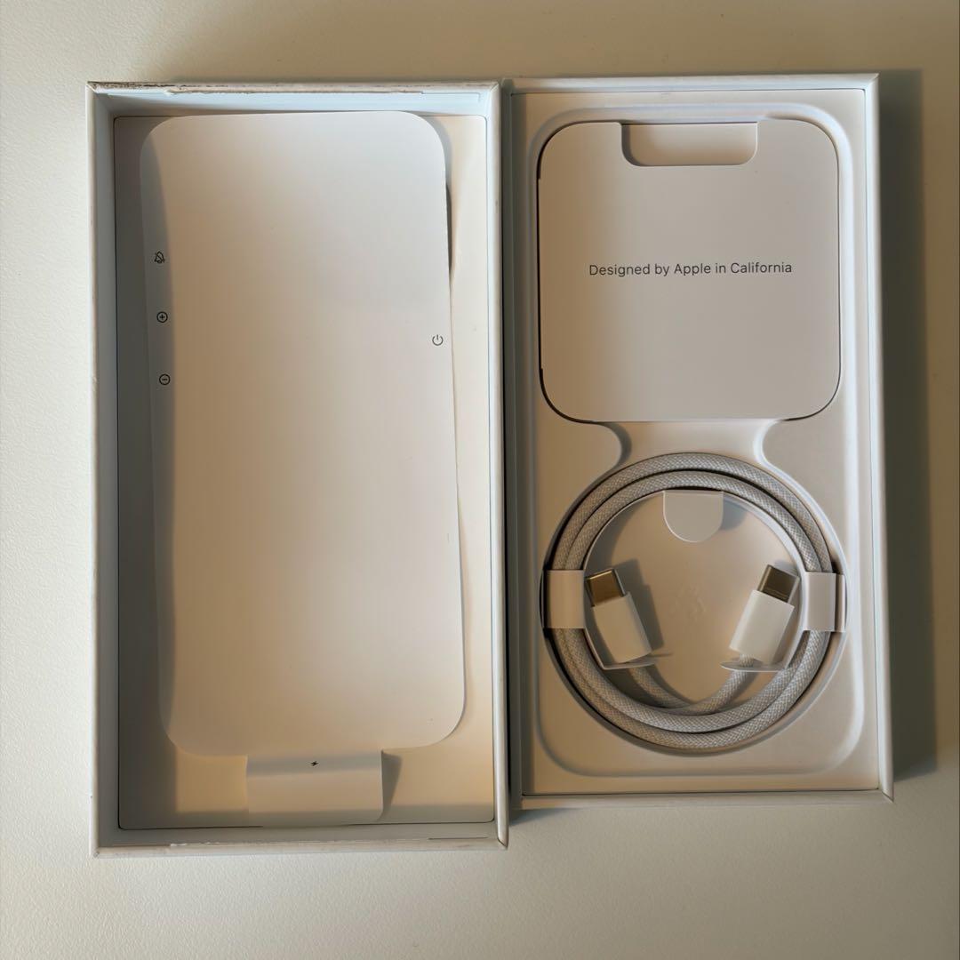 【ロデオ】iPhone15 256GB本体