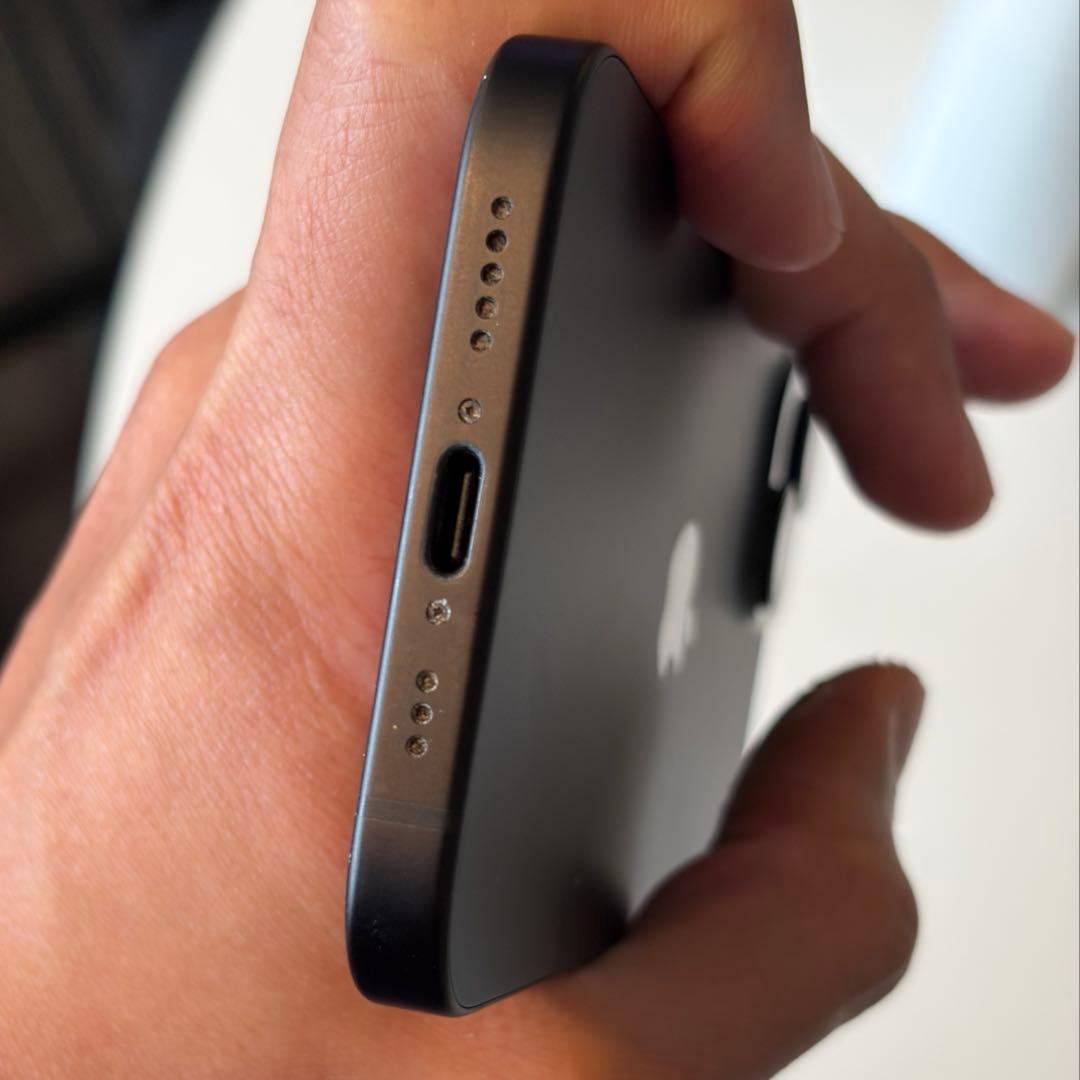 【ロデオ】iPhone15 256GB本体