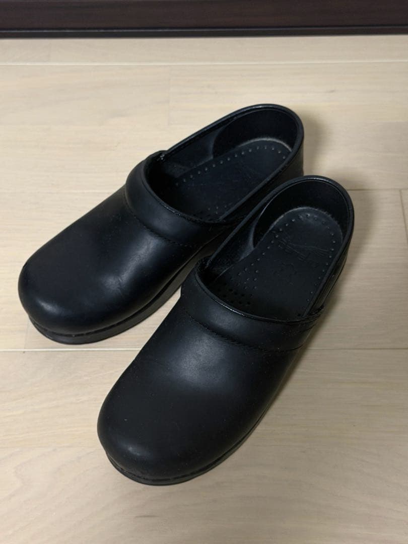 ダンスコ　DANSKO レザー本革　スリッポンシューズ　黒　37