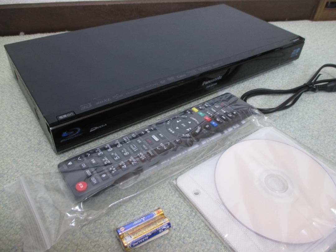 美品 動作良好☆パナソニック ブルーレイレコーダー DMR-BRT300