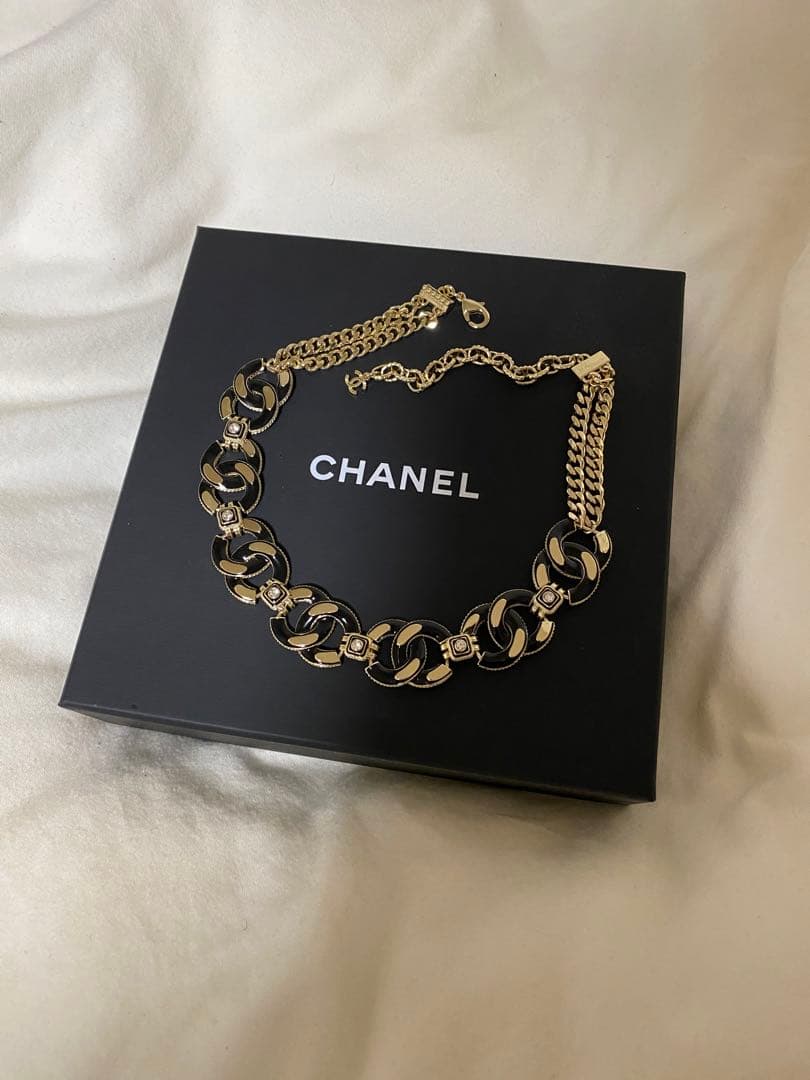 【CHANEL】21年プレフォール　ccロゴ　チョーカー