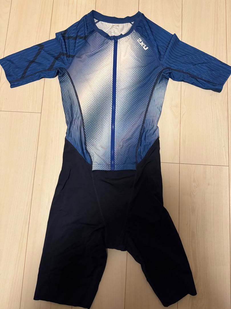 2XU トライスーツ AERO SLV TRISUIT