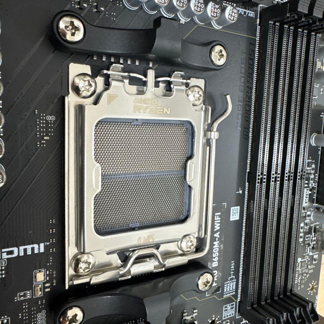 マザーボードMSI PRO B650M-A WIFI