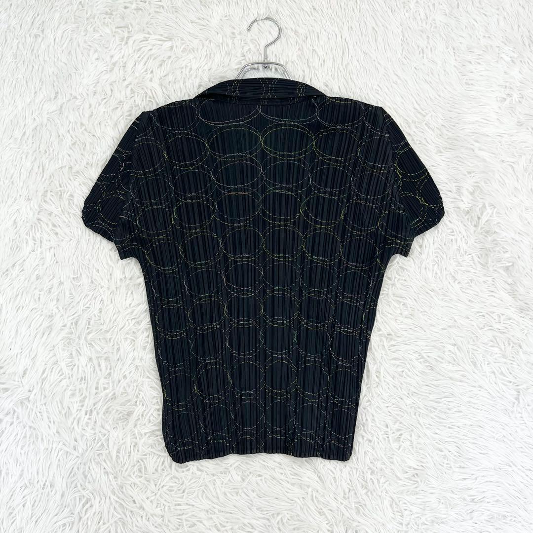 PLEATS PLEASEサークル刺繍 丸襟カットソー　半袖　変形スリーブ