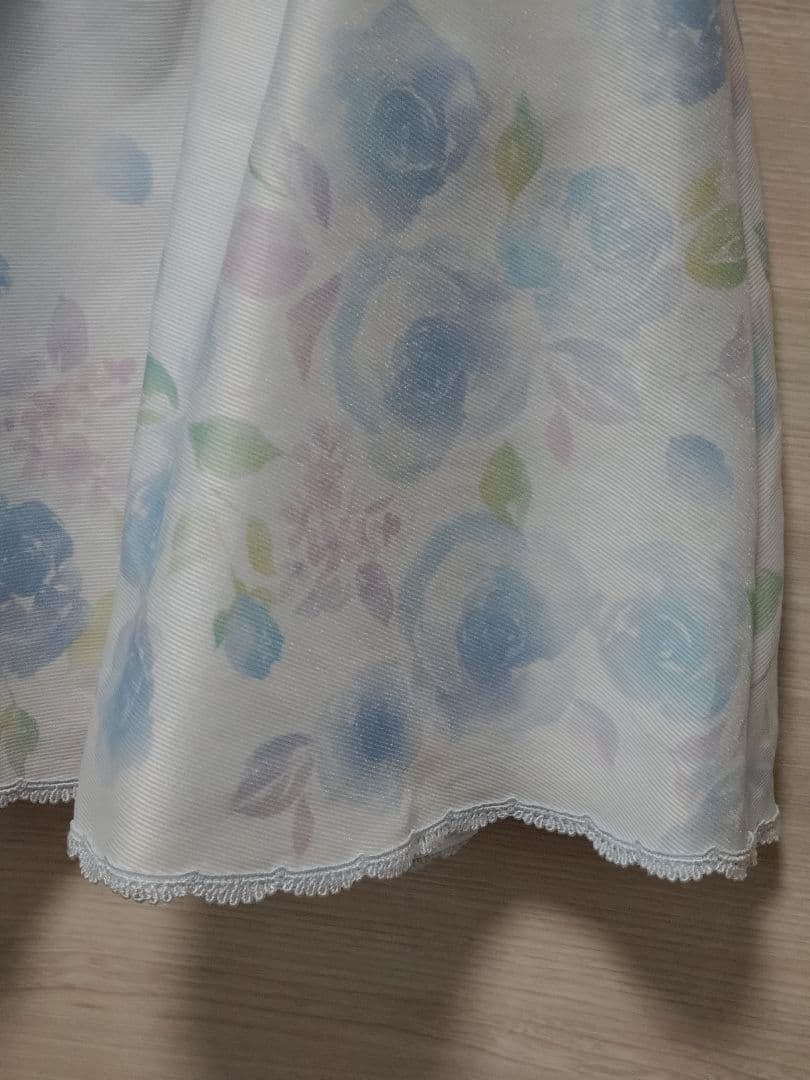 【りんごちゃん】メゾピアノ　ワンピース　セレモニードレス