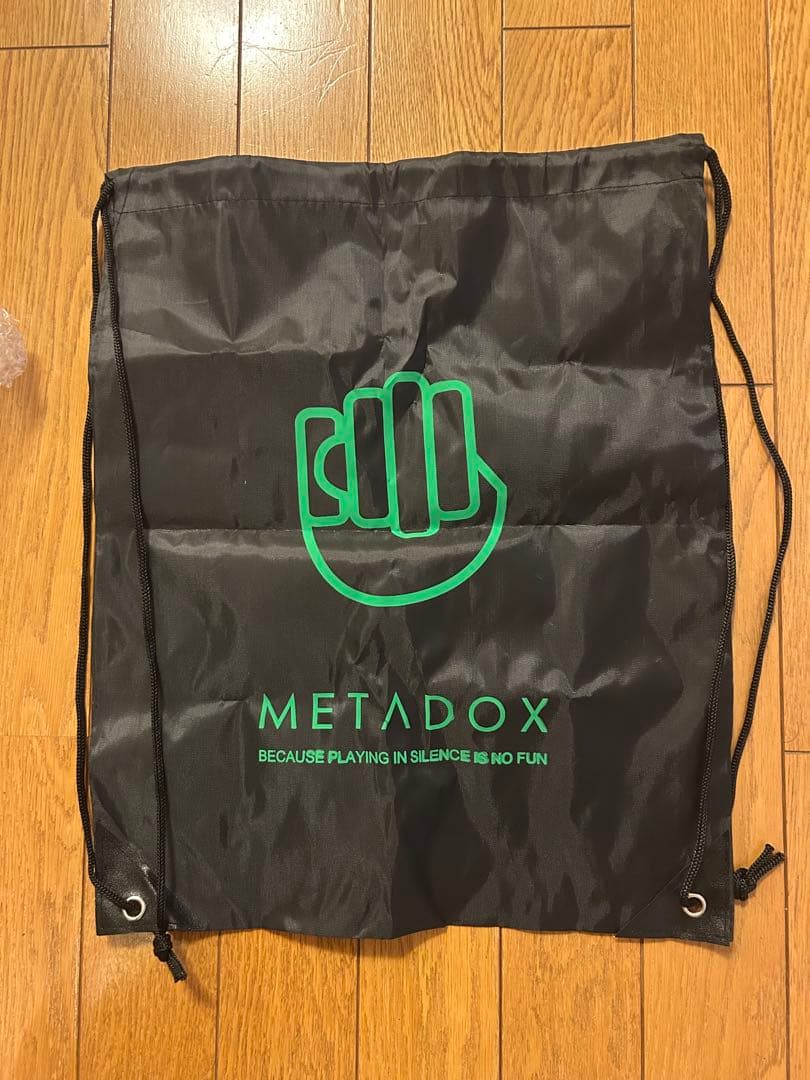 防音マスク　Mサイズ　DOX