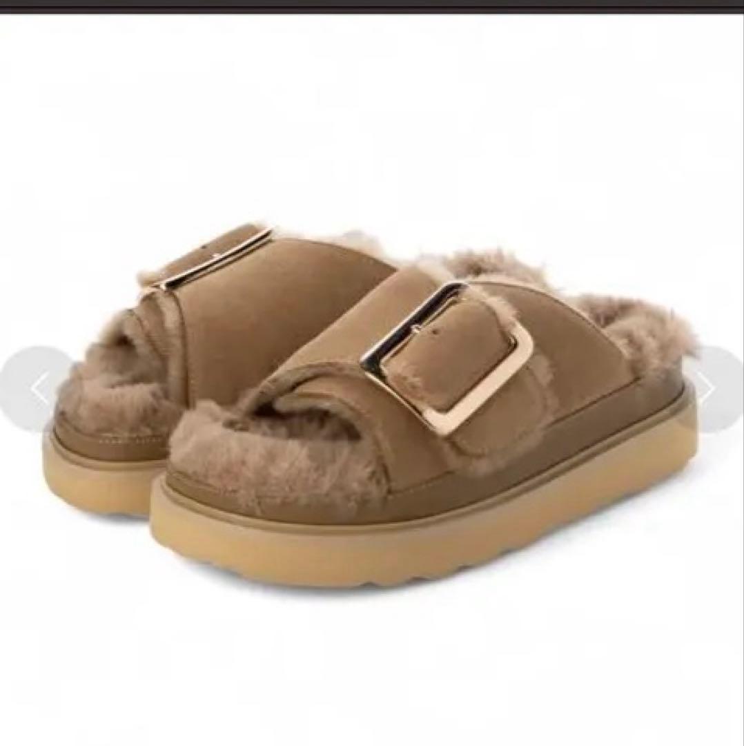 【美品】MOHI ムートンサンダル　ベージュ　37