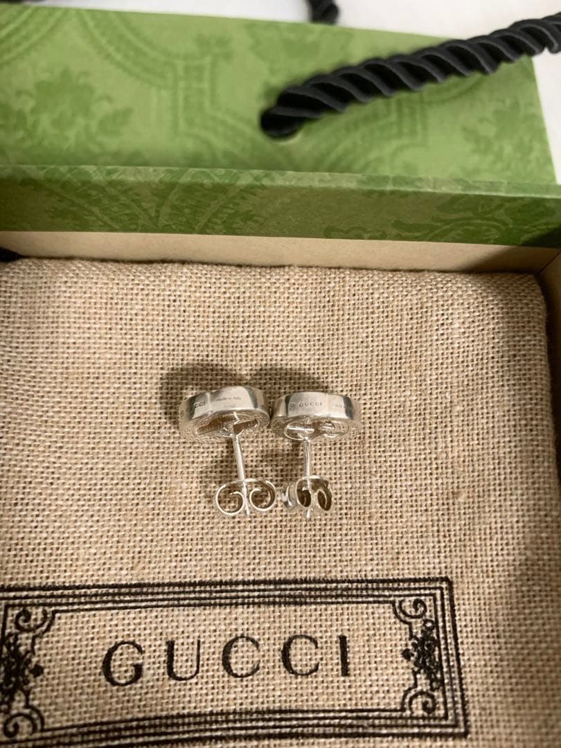 美品！定価5.7万！GUCCIピアス