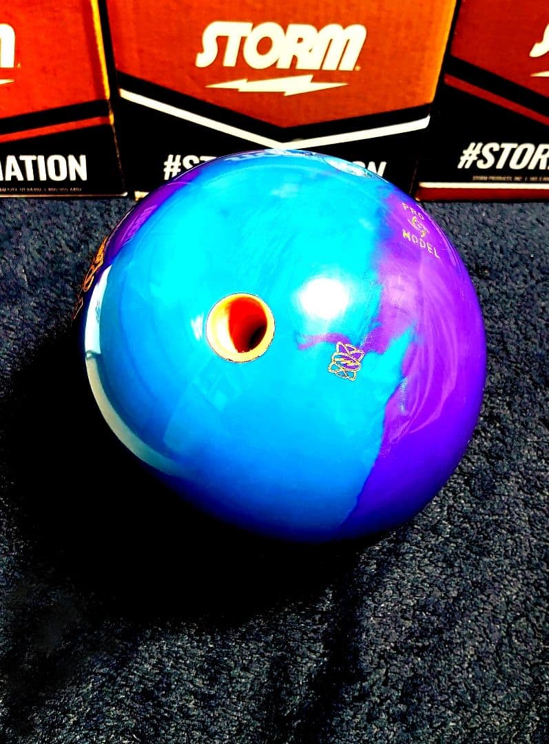 フィジックス プロモデル ボウリング ボール スポーツ ストーム