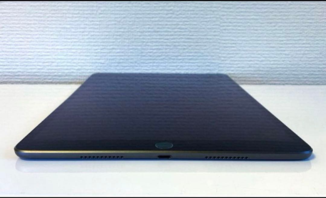 10.5インチiPad Air(第3世代) Wi‑Fi 64GB スペースグレイ