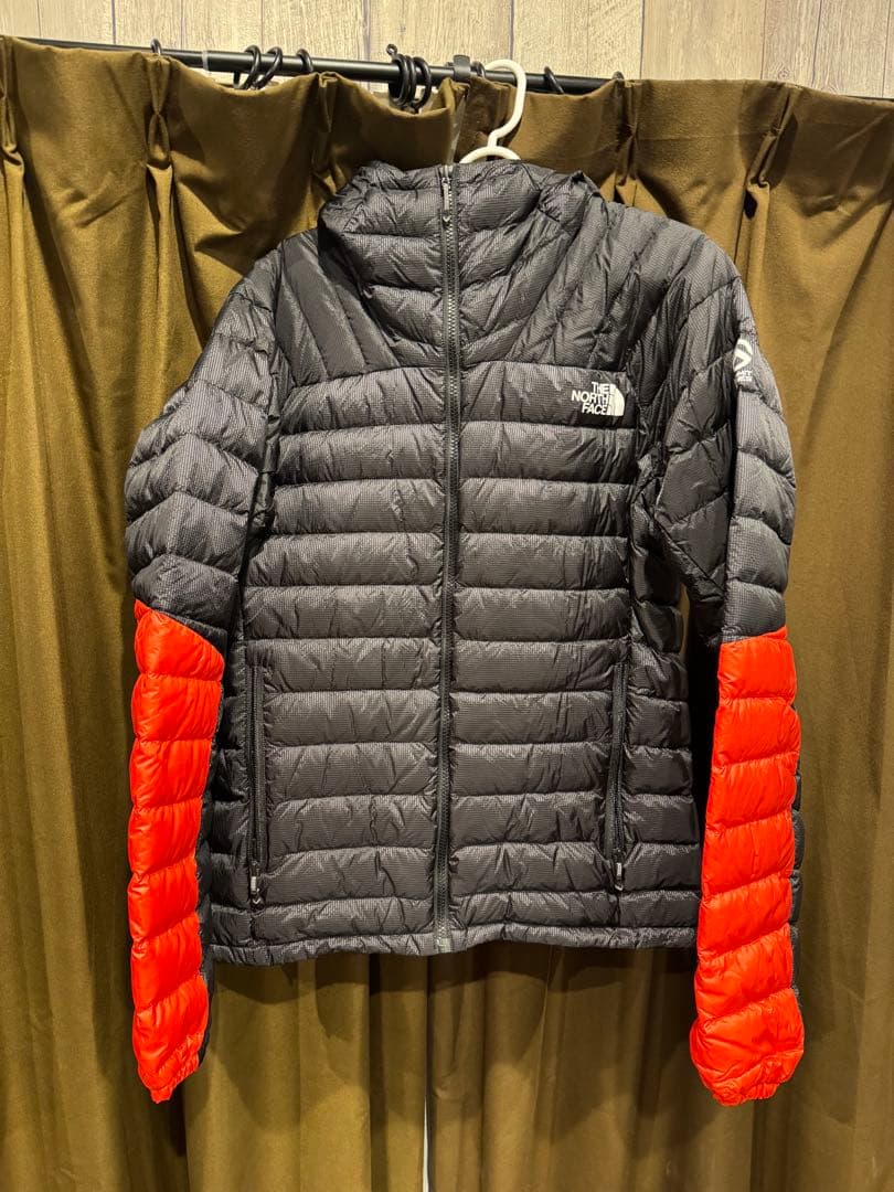 THE NORTH FACEダウンジャケット サミットシリーズ　ノースフェイス