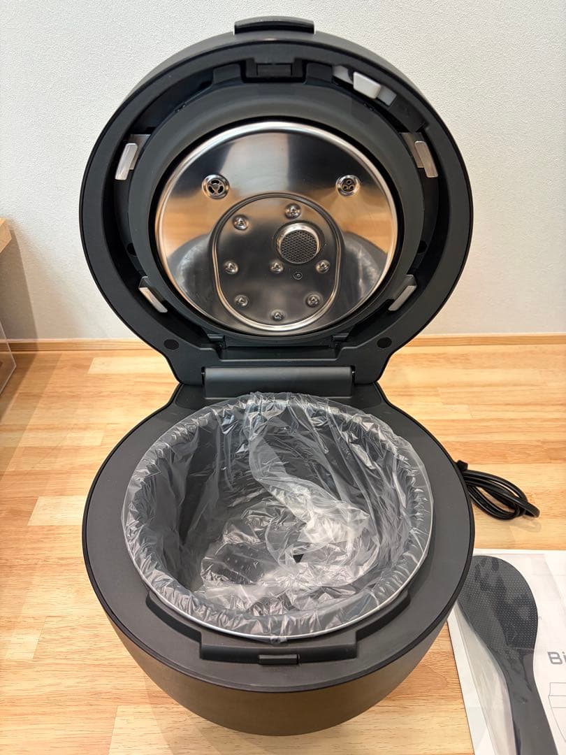 【未使用品】Panasonic 炊飯器 ビストロ SR-V10BA