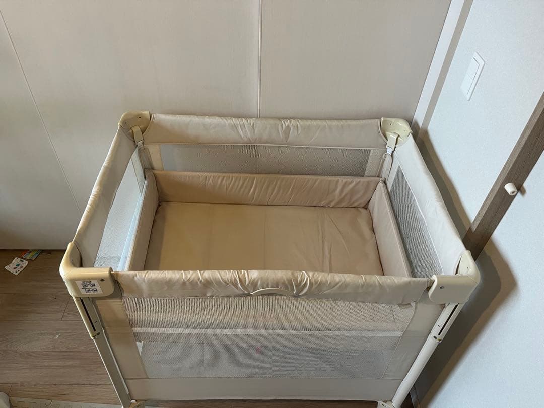 Aprica 折りたたみベビーベット　ココネル