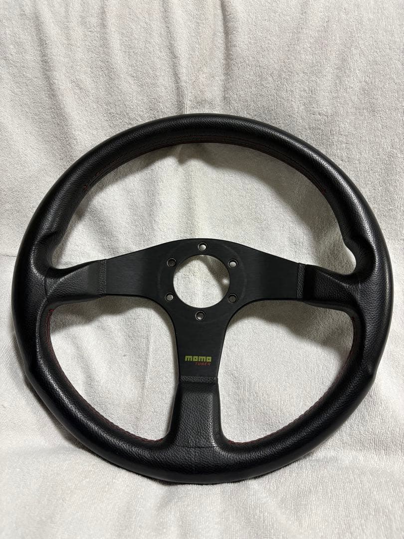 MOMO TUNER ステアリング