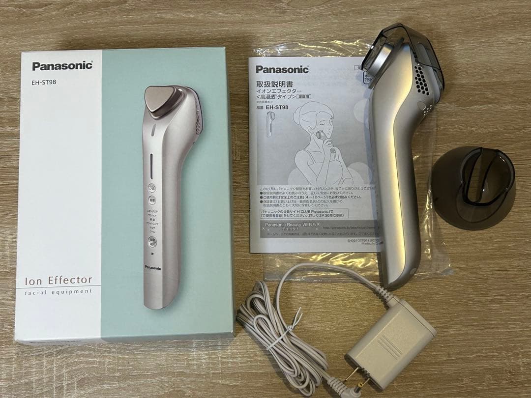 Panasonic イオンエフェクター　EH-ST98