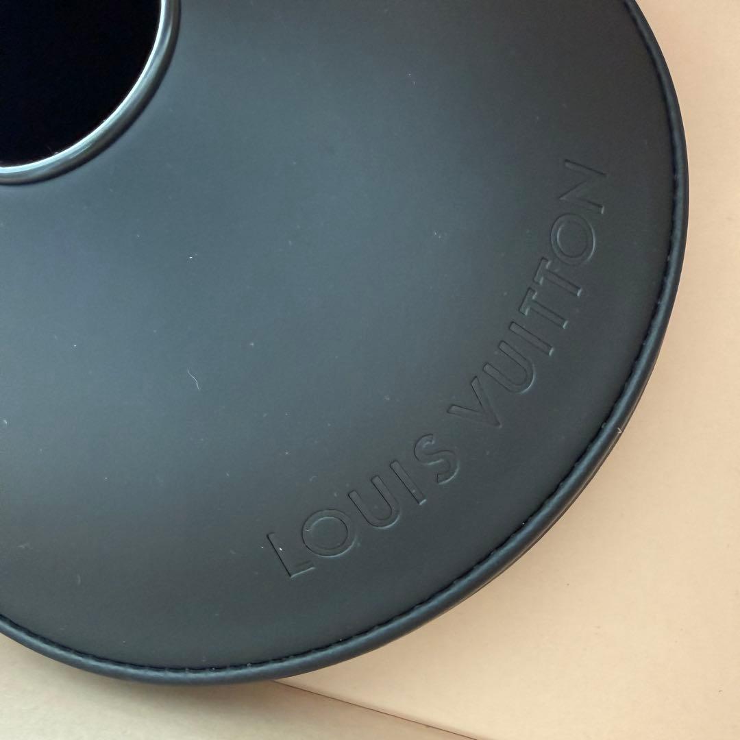 LOUIS VUITTON 充電器USBケーブル・スピーカーバッグ セット