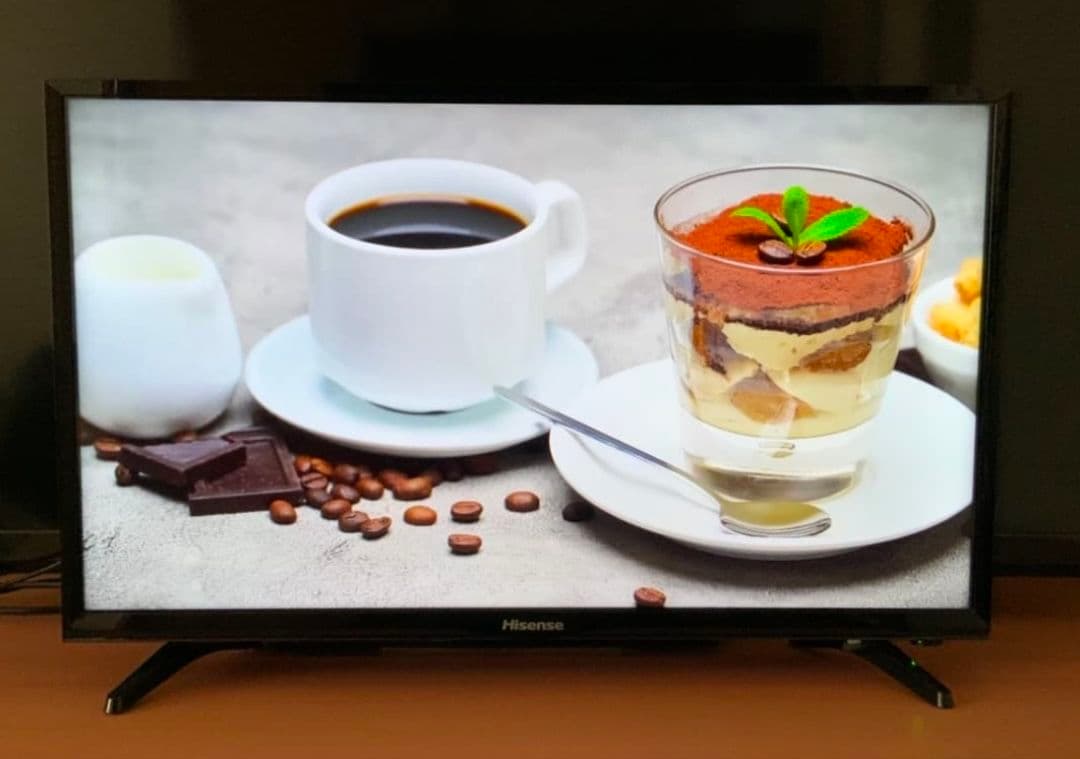 Hisense　32型　スマートテレビ youtubeなど／地上デジ✨年末セール