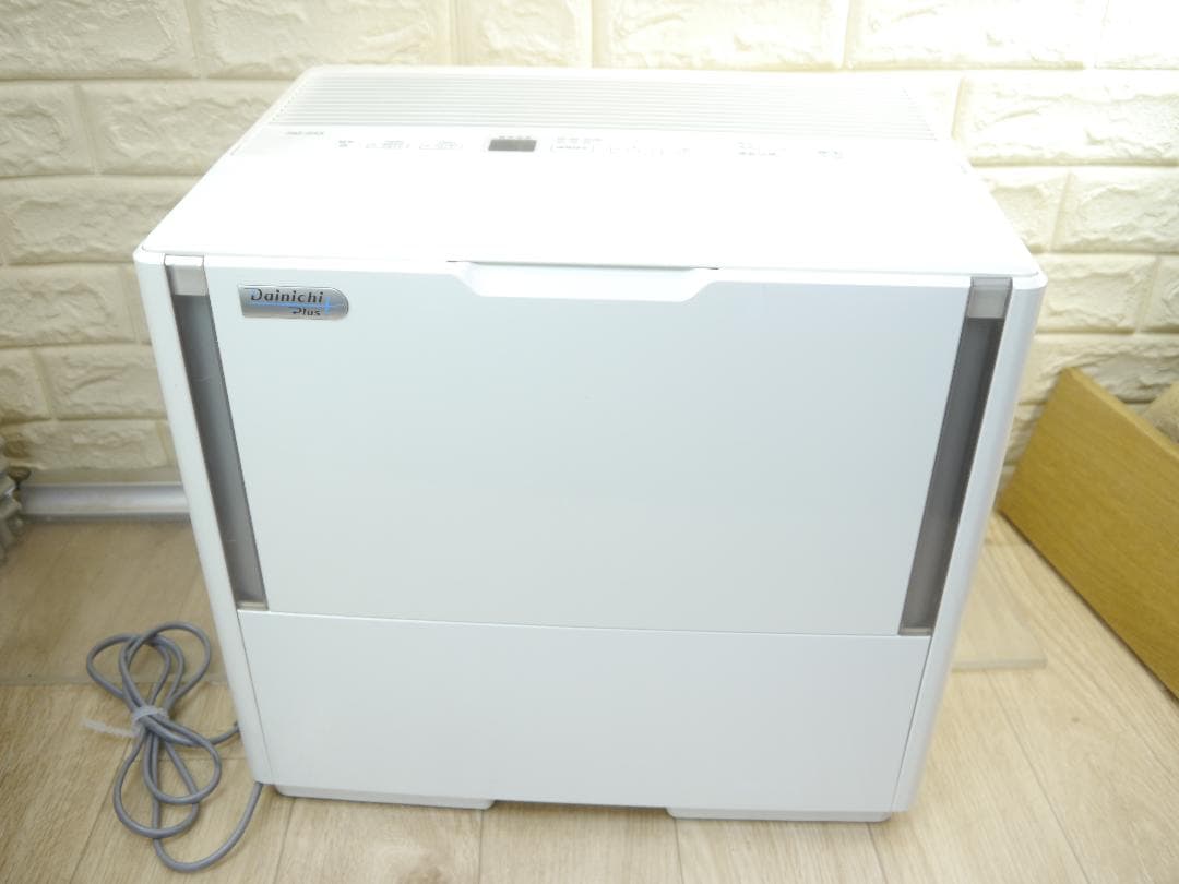 送料無料>>フィルター新品同様❤ダイニチ 加湿器 HD-243 ハイブリッド