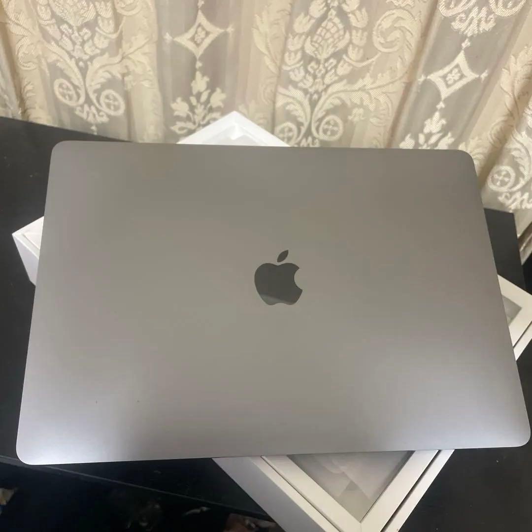 MacBook Pro 13インチ MNEH3J/A