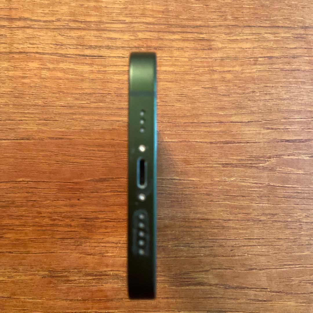 美品　Apple iPhone 13 本体　ミッドナイトグリーン