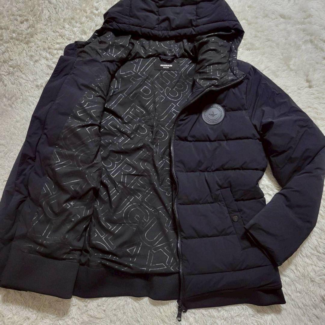 美品✨　2XL　ウノ ピゥ ウノ ウグァーレ トレ　ダウン　ワッペン　ビッグロゴ