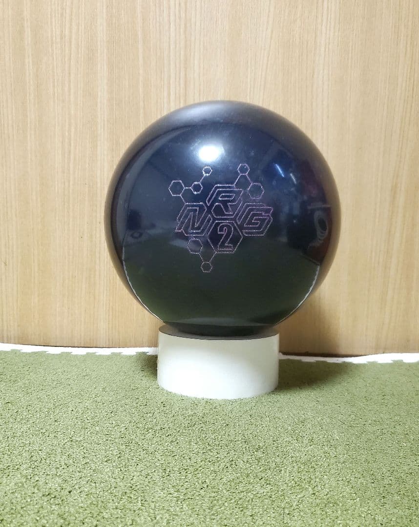 ソリューション・ブラック　ストーム　 ボウリングボール 15P