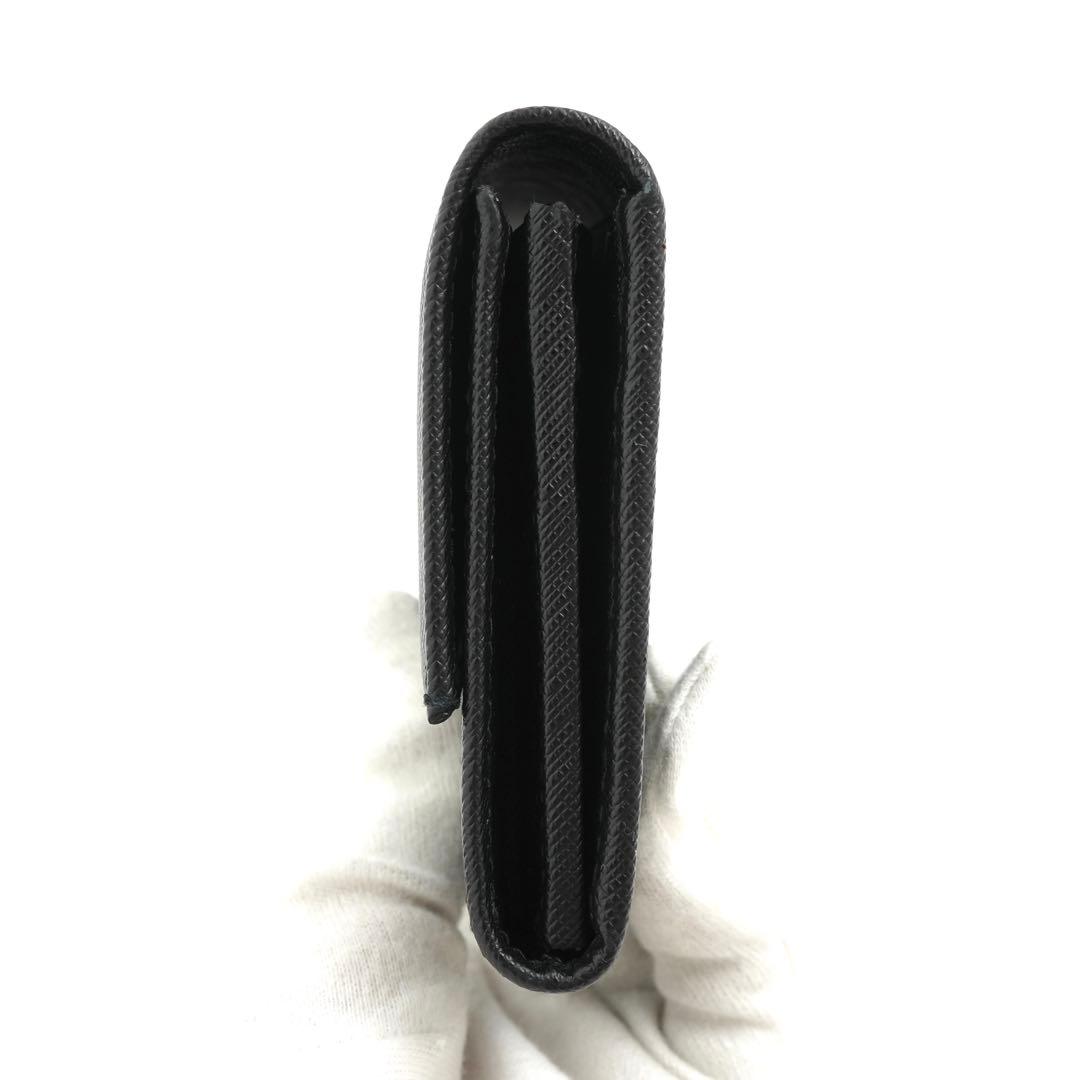 ✨未使用展示品・箱付き✨　Ferragamo 長財布　Wガンチーニ　ガンチーニ