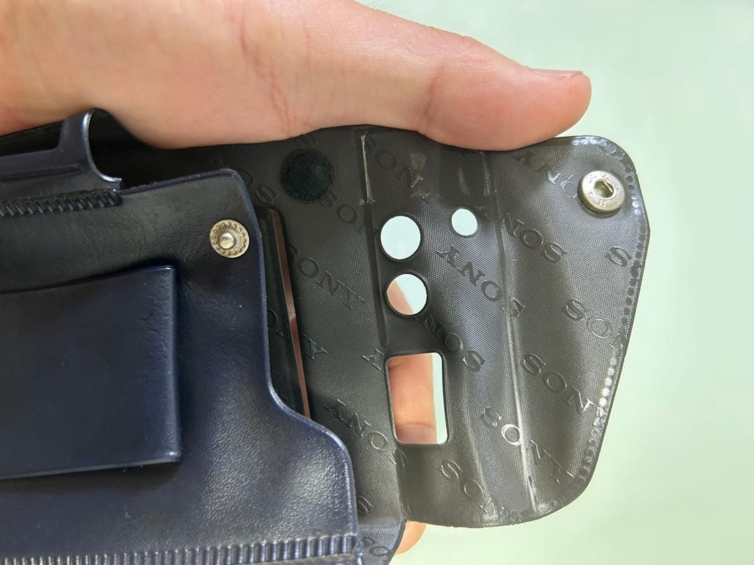 SONY カセットプレーヤー　TPSーL2 ケース付き