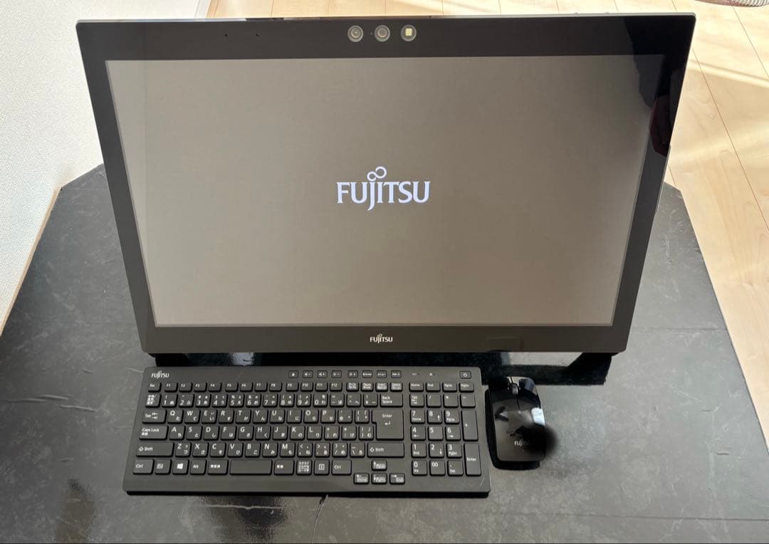 富士通 一体型PC ESPRIMO WH77/W Core i7 / 8GB