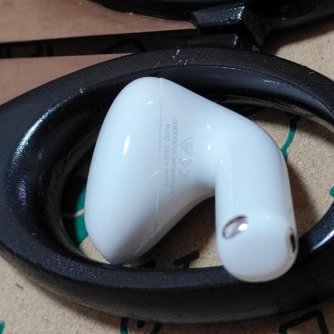 Apple AirPods 4世代 片耳 R 片方 右耳 381