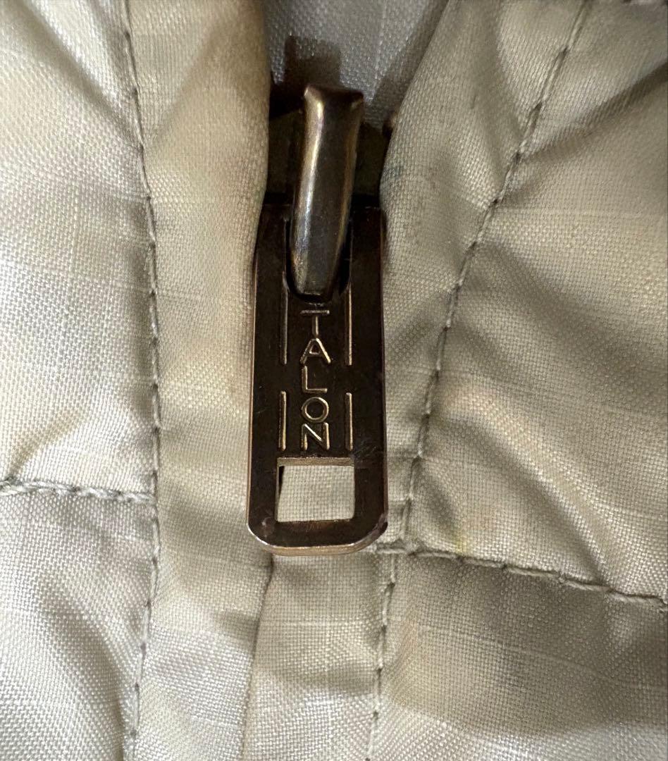 EDDIE BAUER ダウンベスト　70s 黒タグ　　ベージュ　ヴィンテージ