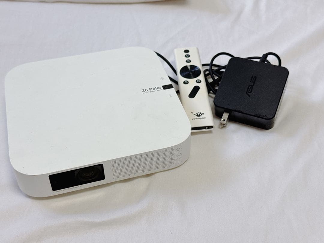 PopinAladdin Z6 Polar プロジェクター 本体