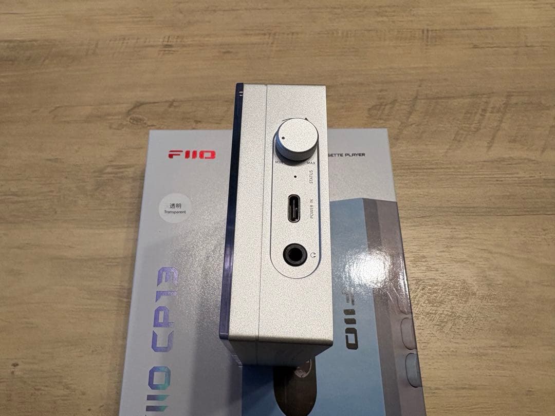 FIIO CP13 ポータブル カセット プレーヤー (Transparent)