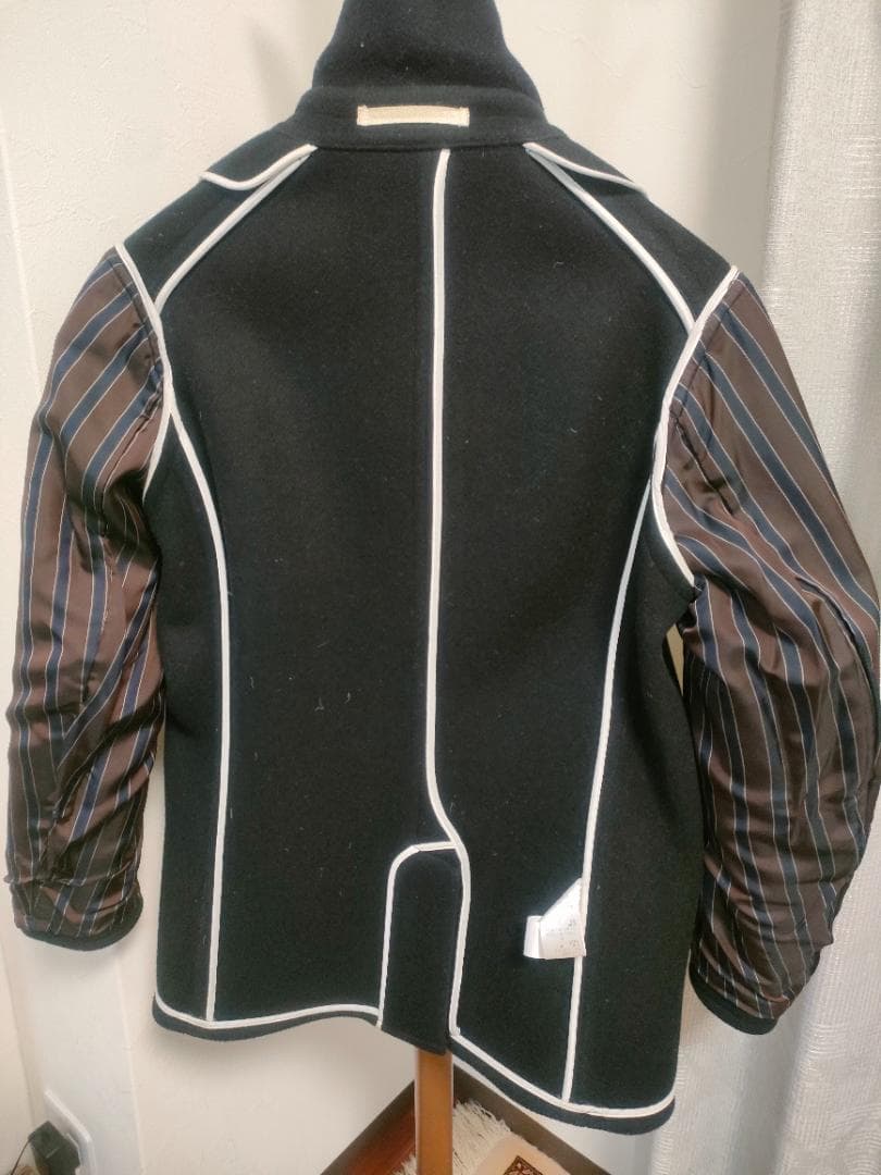 ユニバーサルランゲージウール ピーコート