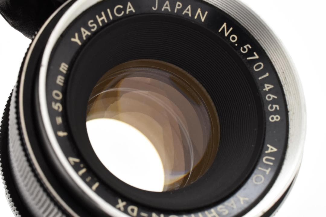 ◎フレア◎ YASHICA YASHINON-DX 50mm F1.7 C049