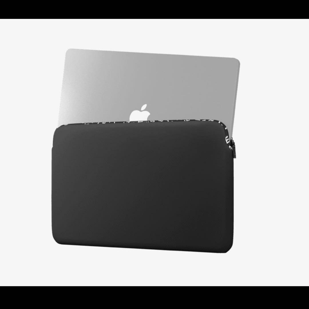 ちいかわ　Casetify コラボ　PCケース　laptop