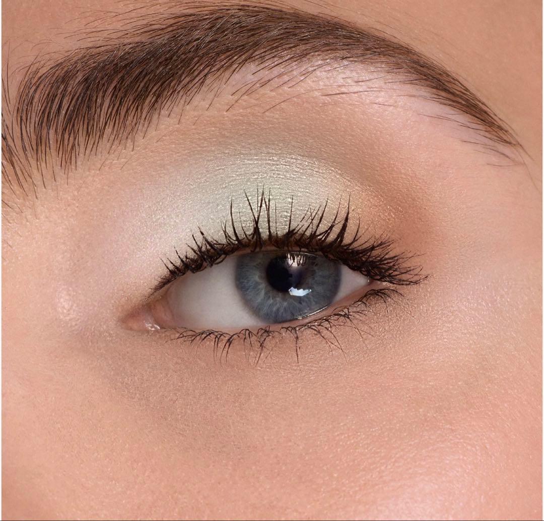 ディオールショウ サンク クルール　ミントバブルガム (2026 限定品)