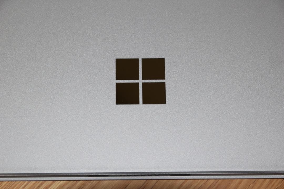 Surface PRO 4+タッチペン+ACアダプターx2+8in1USBハブ