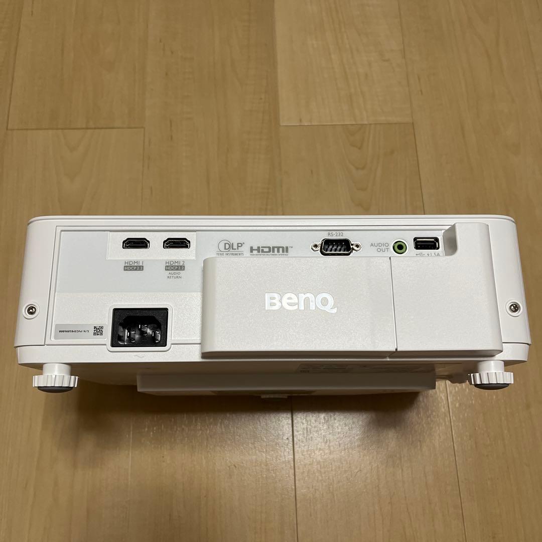 BenQ 4Kゲーミングプロジェクター TK700STi