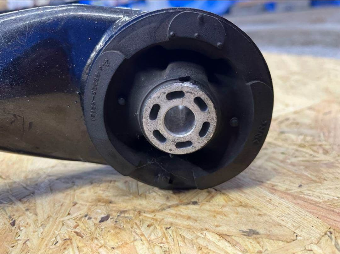 J-line 8度 アクア90系ヴィッツのリアドラムブレーキ車用 浩樹