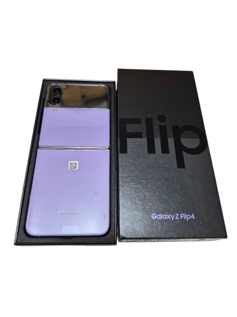 彩です。 Galaxy Z Flip4 ボラパープル 【超美品】