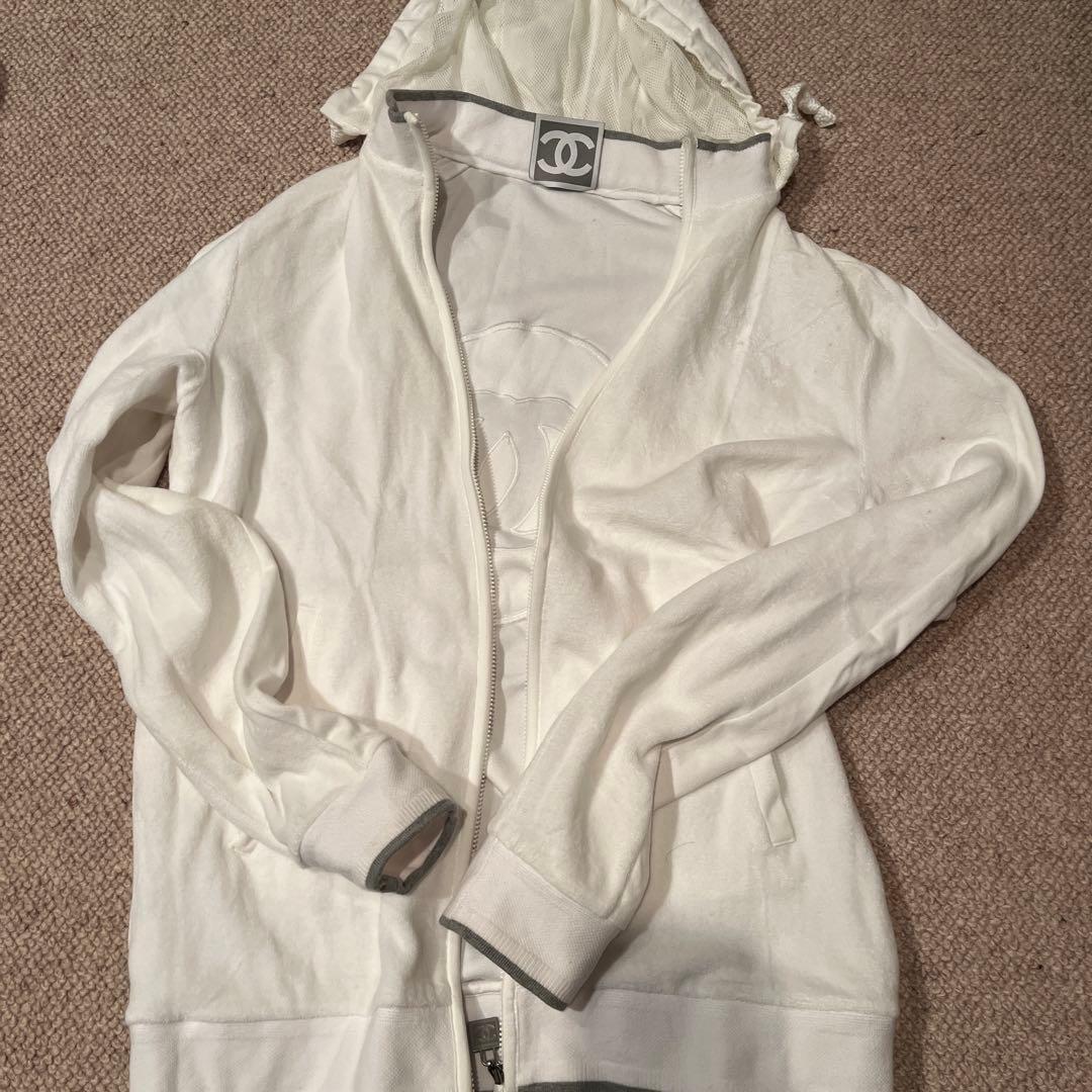 Chanel ホワイト フルジップパーカー42